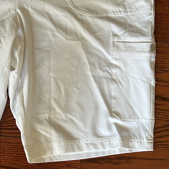 Chicos white summer bermuda pants size 3-18 - Picture 7 of 9